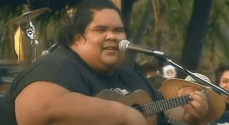 www.putlockers.iz|chanteur hawaiien décédé.